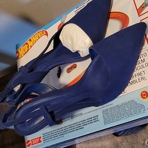 SCHUTZ BLUE SUEDE HEEL SIZE 38 worn once